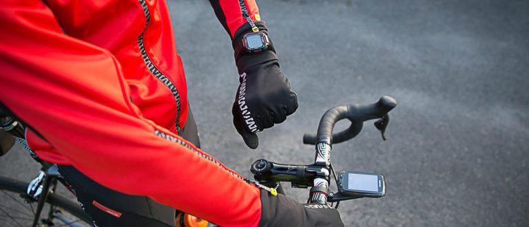 Зачем велосипедисту спортивные часы: 5 аргументов в пользу умного гаджета
