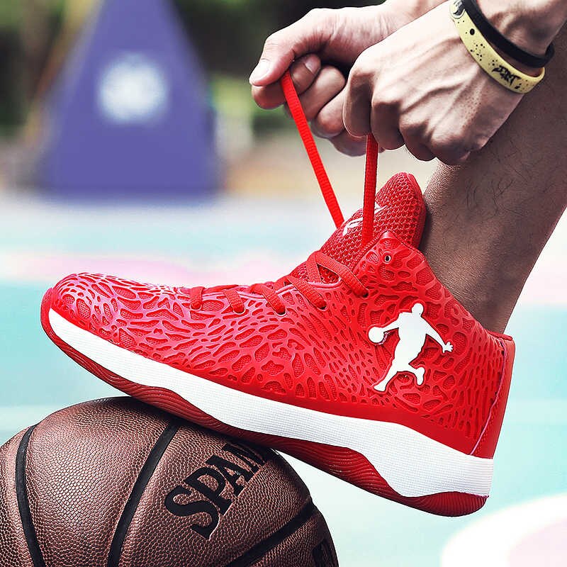 Почему важно выбирать оригинальные кроссовки для баскетбола?