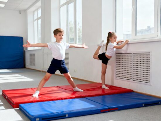 Акробатические комбинации: основы техники, элементы и методика освоения