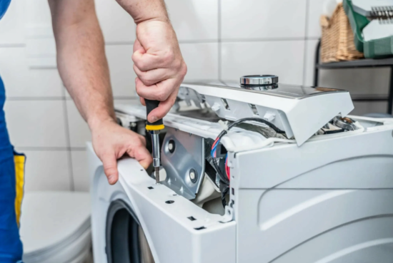 Ремонт Electrolux: профессионалы против соседа-мастера
